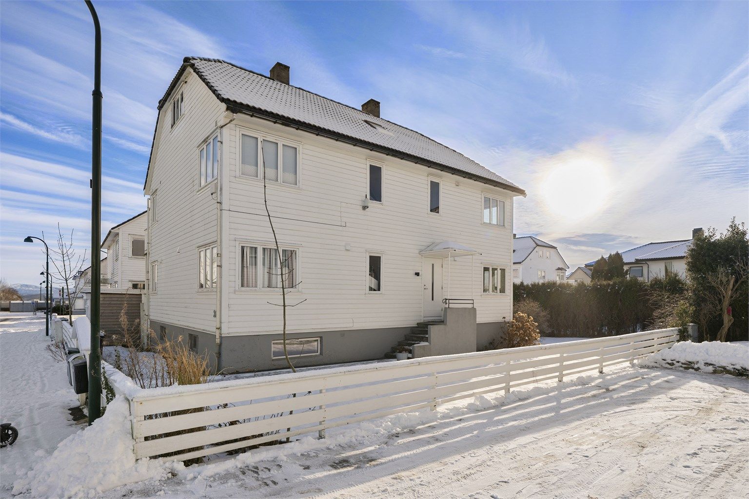 Velkommen til Køhlers vei 26 - en lys og fin leilighet i firemannsbolig på Hillevåg.