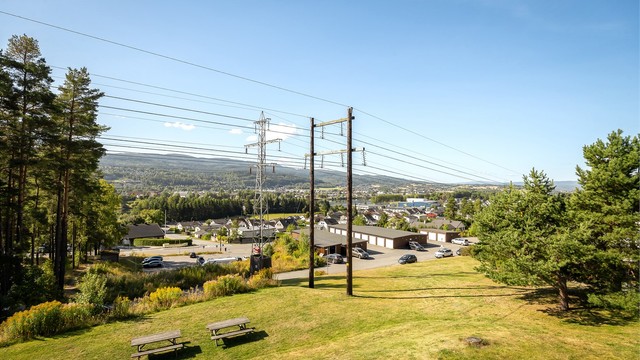 Kun ca. 300 meter til bussholdeplass