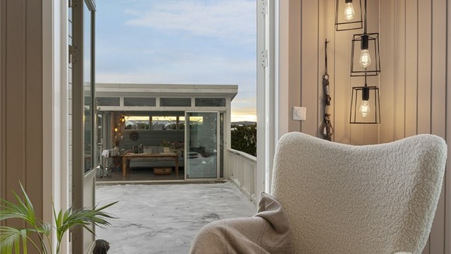 Lesekrok med utgang til terrasse