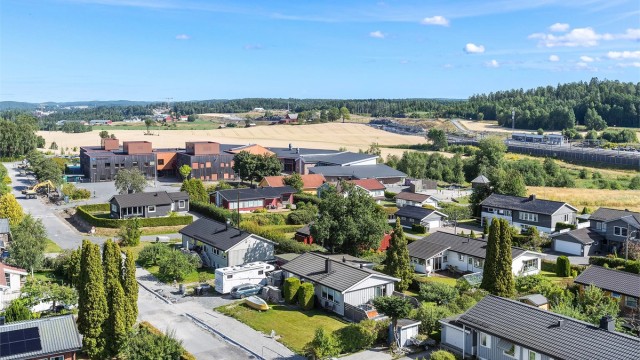 Utsikt mot Hebekk og omkringliggende områder.