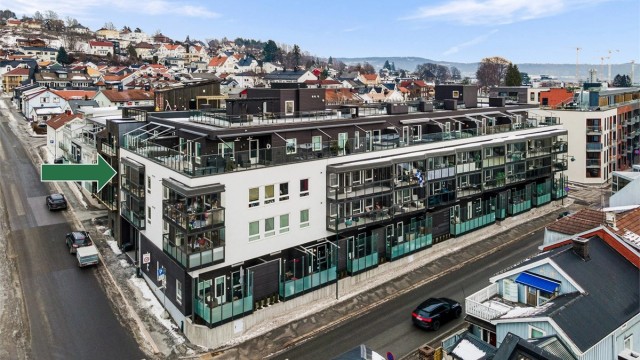 Med Magasinet Drammen og Torget Vest innen få minutters gange er alle servicetilbud lett tilgjengelige.