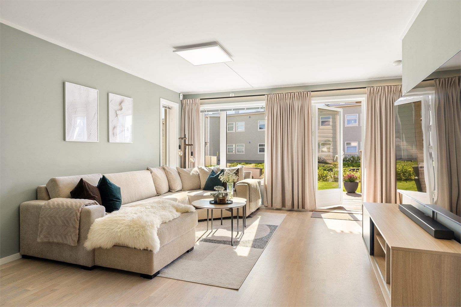 Bjørnstadveien 65B presenteres av Raymond Bøhn i Krogsveen.