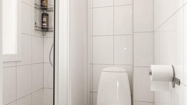 Dusjvegg mot dusjnisje