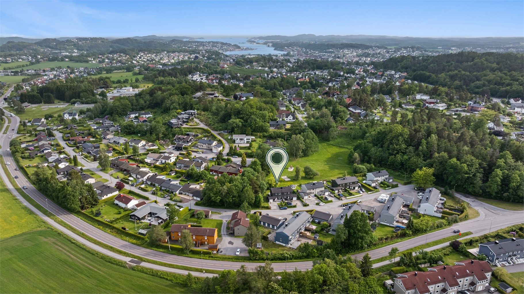 Skole og turområder i umiddelbar nærhet