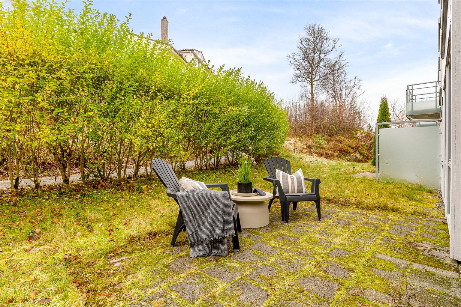 Vestvendt terrasseplatting