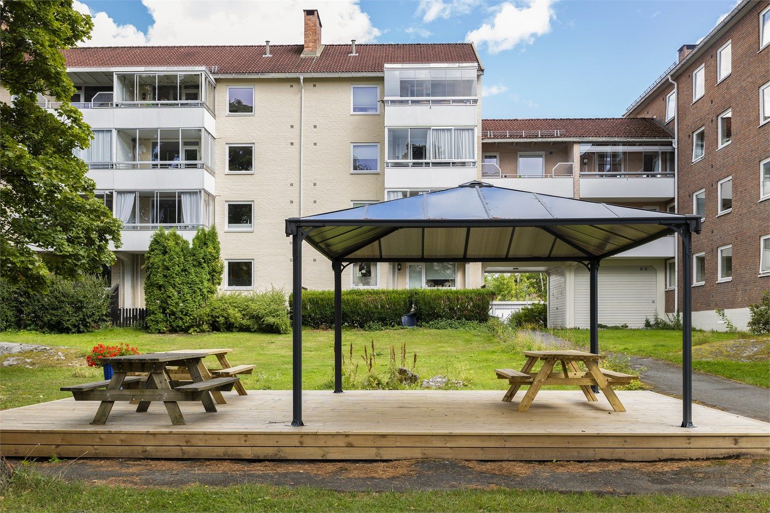 Gamlehagen Borettslag har velholdte fellesarealer for beboerne.