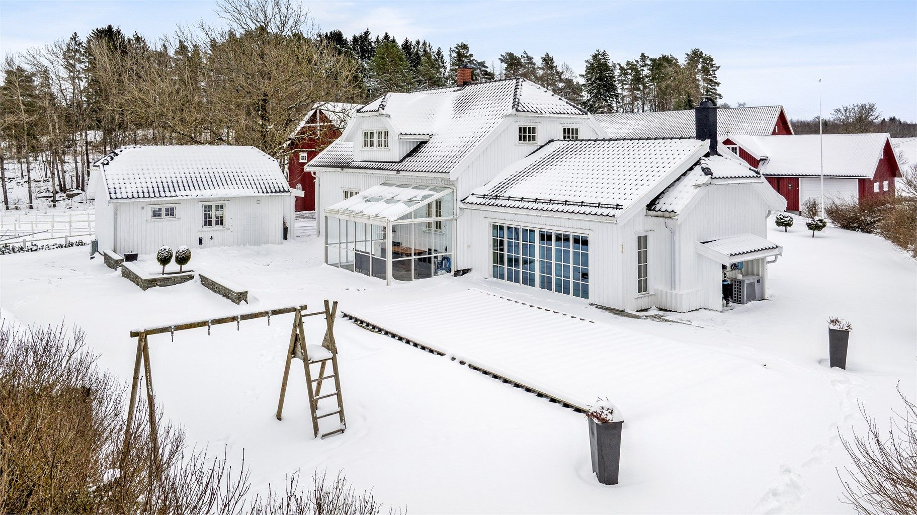 Fantastisk småbruk med meget sentral beliggenhet i Sandefjord.