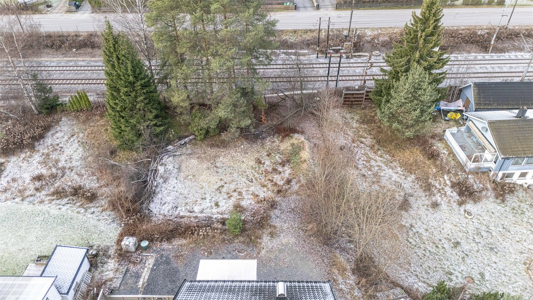 Tomten er på 588 kvm.