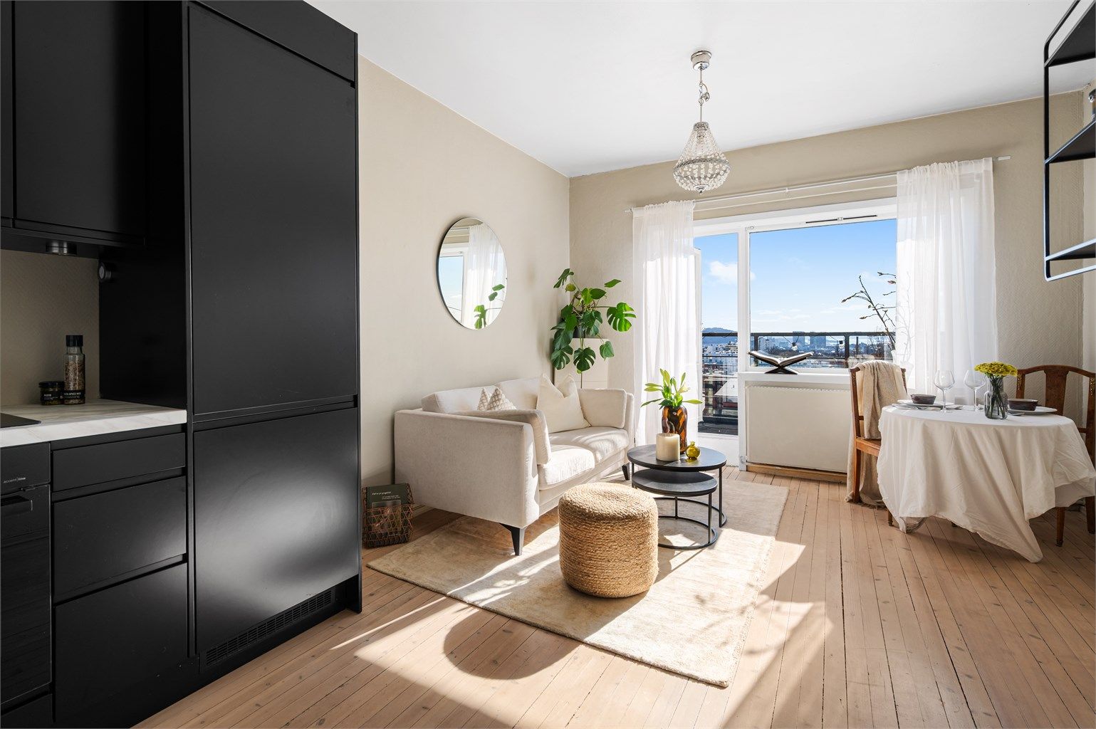 Velkommen til Bentsegata 6B! Presentert av Halvor L. Heikkilä ved Krogsveen Majorstuen