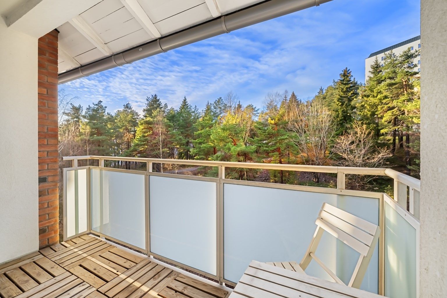 Krogsveen ved Remi Bangsund har gleden av å presentere Anna Rogstads vei 18!