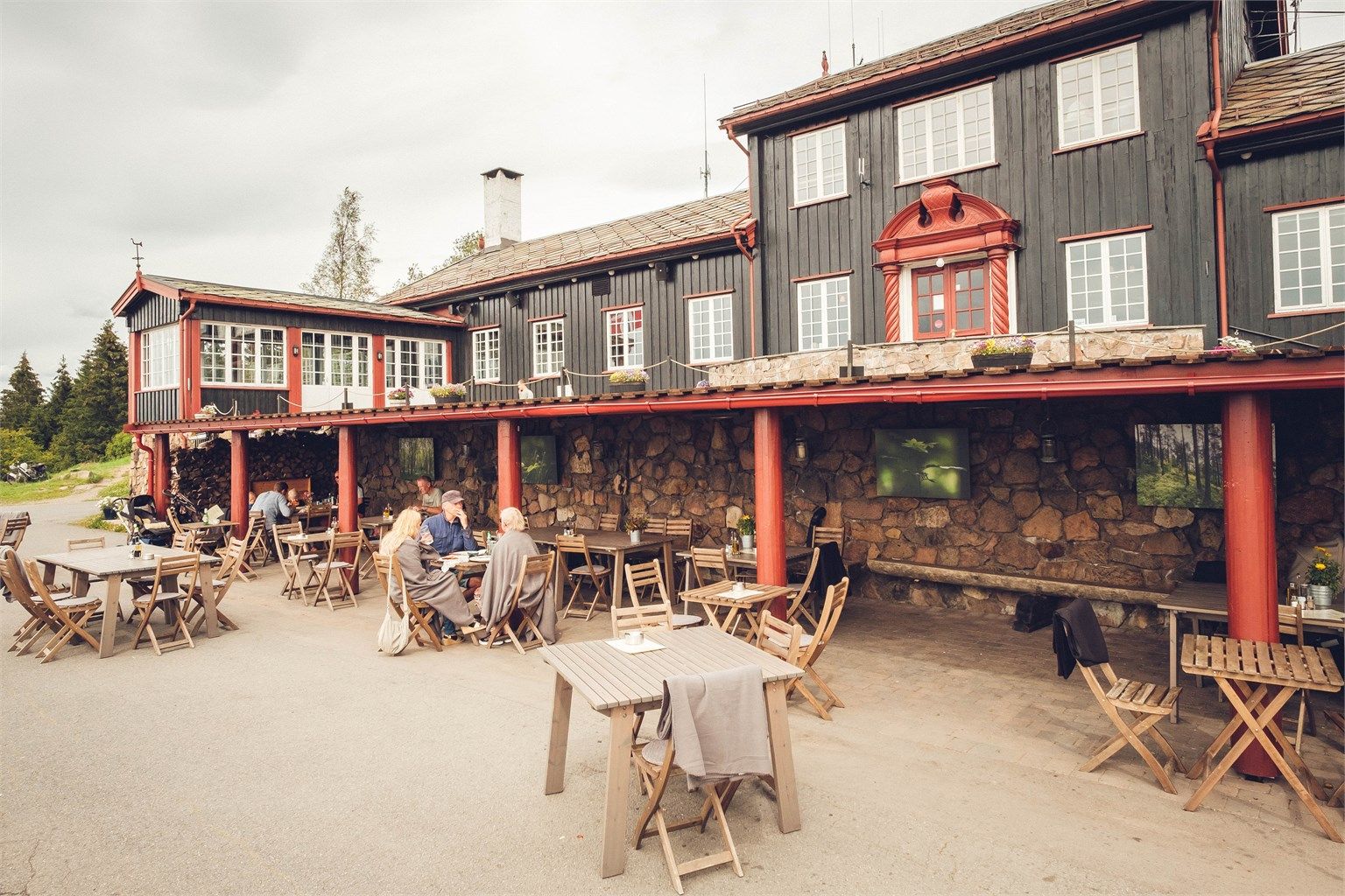 Hva med en spasertur opp til Grefsenkollen for å nyte en deilig pizza og vidstrakt utsikt over Oslo?
