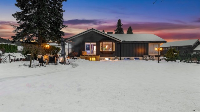 Krogsveen v/Eirik Hermansen | Karibakken 5 | Foto: Flytende Film AS (Thor Øyvind Borgersen)