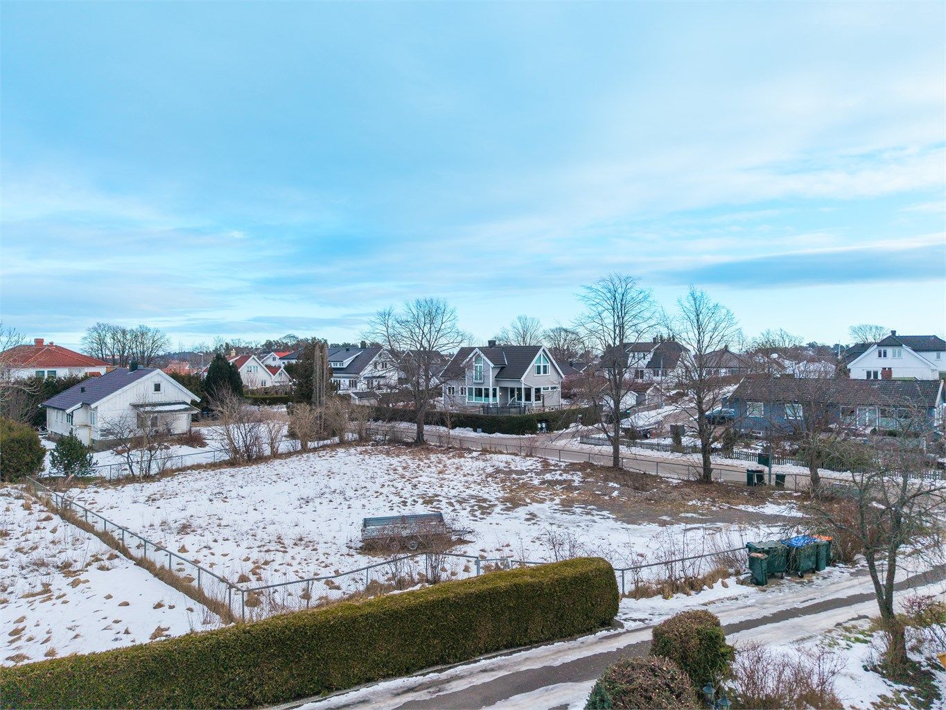 Føynland er en idyllisk øy i den nordøstre delen av Færder kommune i Vestfold, med god broforbindelse til både Nøtterøy og Husøy. 
