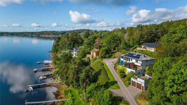 Velkommen til Fuglevikveien 31 ! Foto: Kristian Bollæren v/Fotofinish