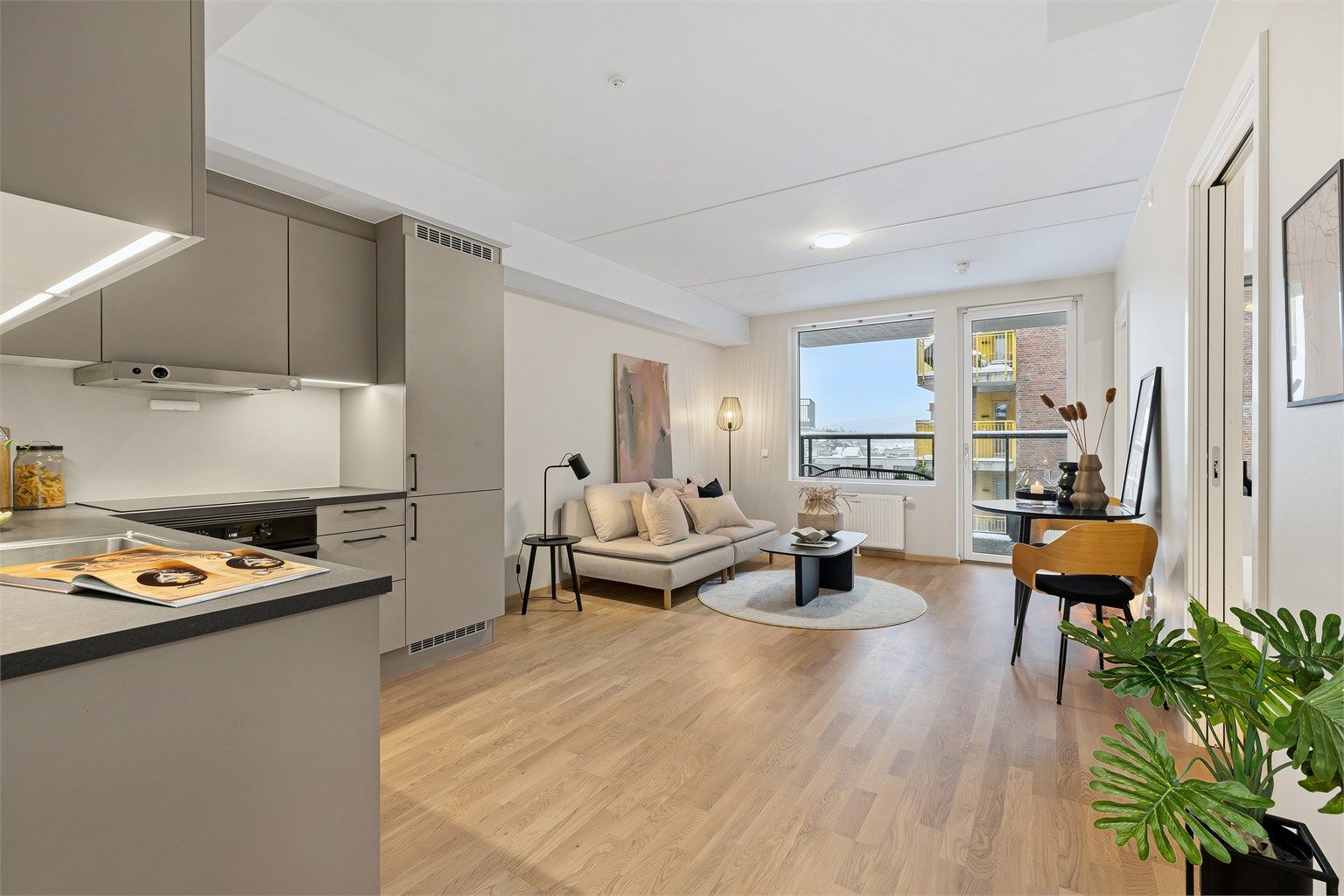 Eiendomsmegler Krogsveen v/Christian Blenne Lien ønsker velkommen til Bjarne Haugens Gate 45!