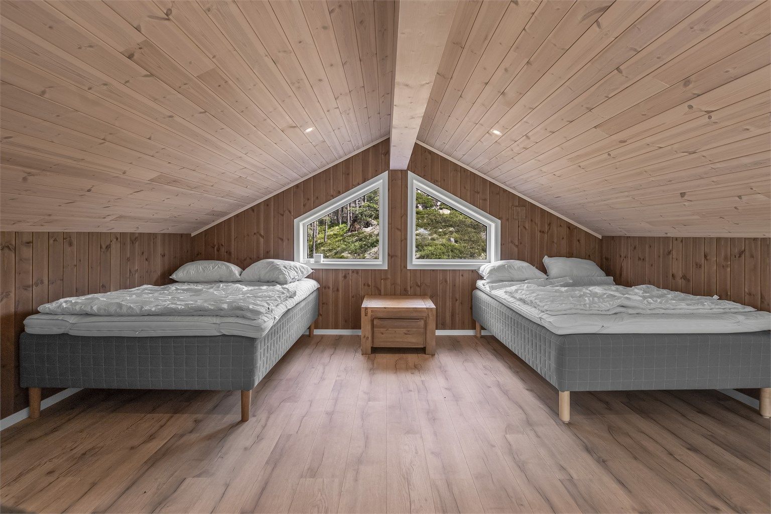 Hemsen er praktisk innredet (ikke godkjent til varig opphold)