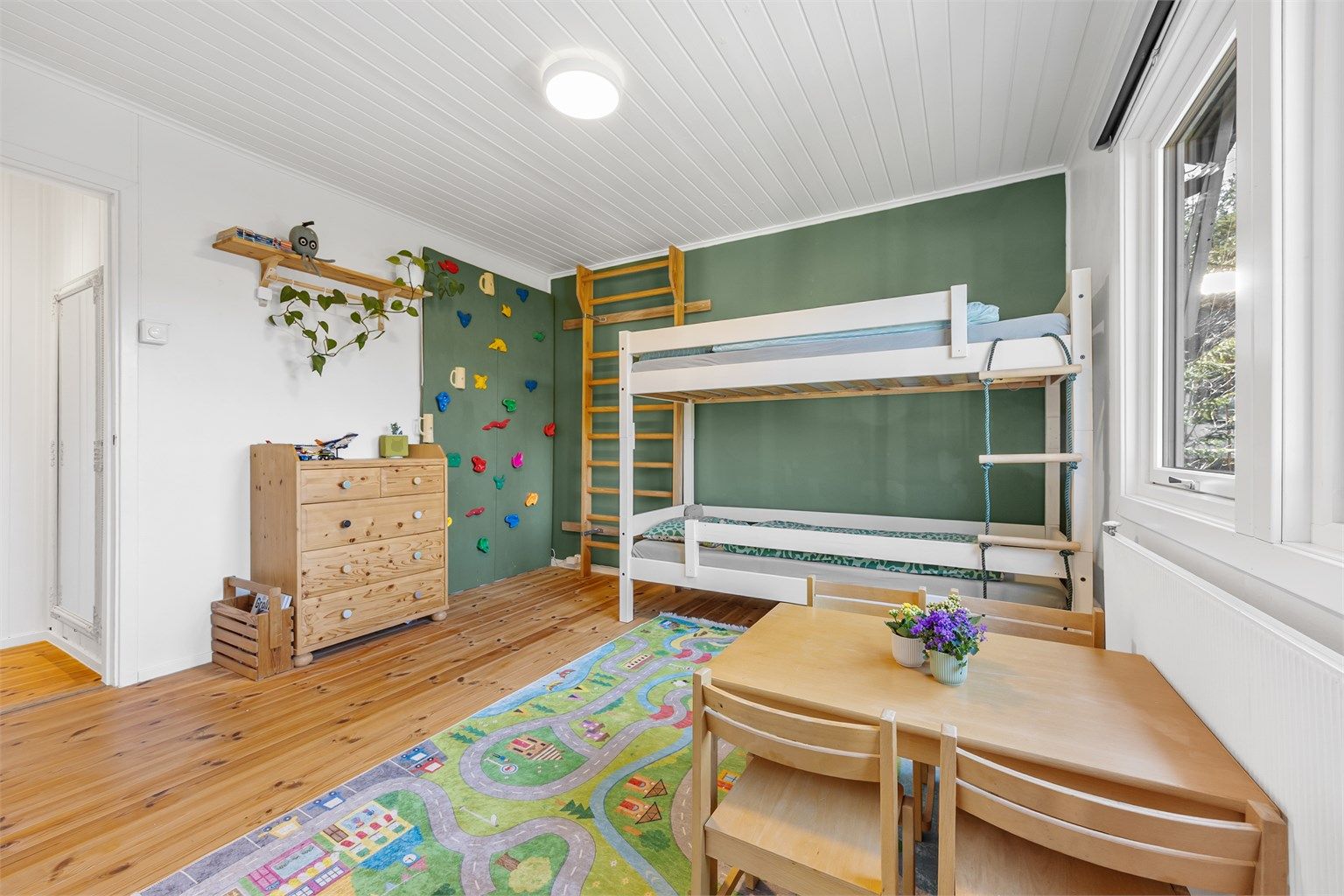Soverommet passer ypperlig som barnerom.