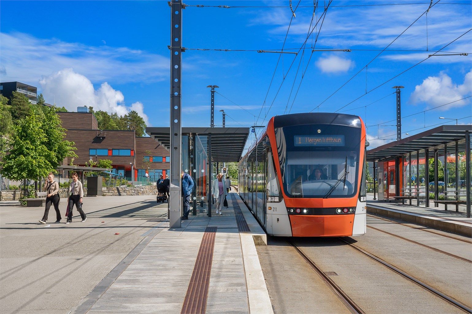 Ca 10 minutter å gå til Råstølen bybanestopp