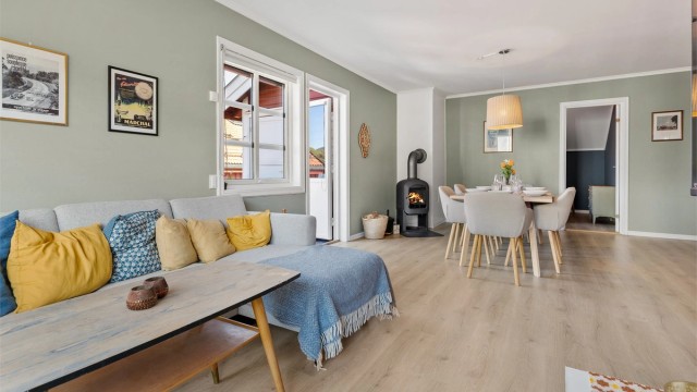 Krogsveen v/Sondre Trøseng Gjellum ønsker velkommen til Tordenskiolds gate 83B! Foto: Trond Reder