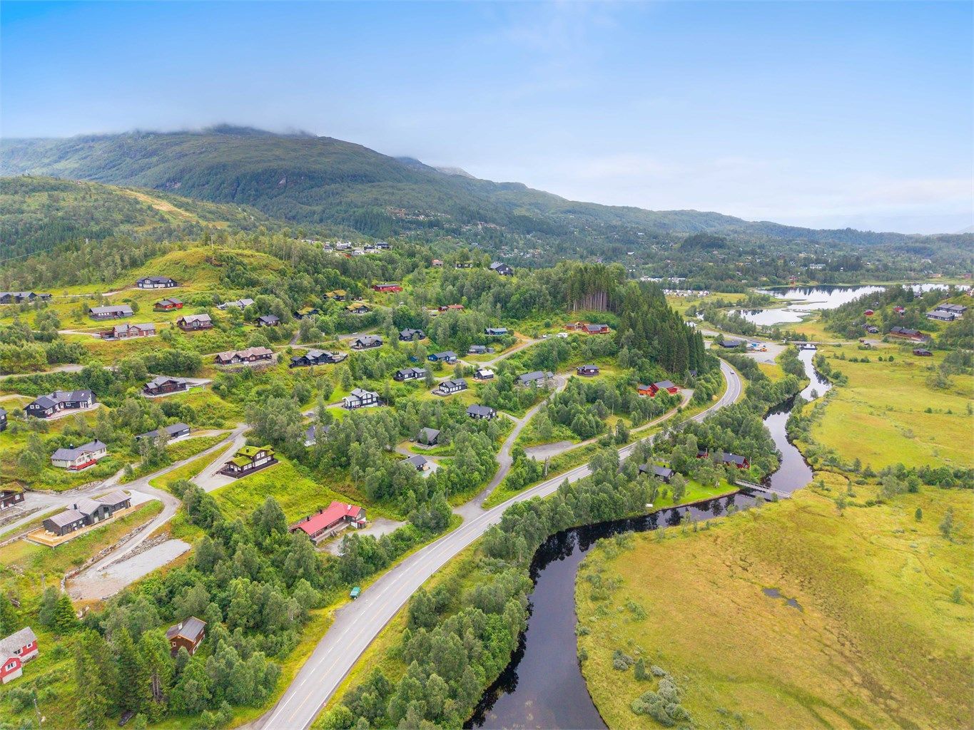  Ideelt utgangspunkt for turer i fjellet, sommer som vinter.