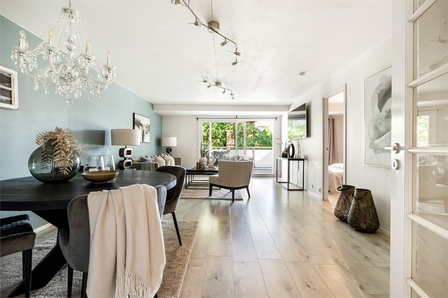 Velkommen til Olav Kyrres gate 6 E! Presentert v/ Therese Ekeli Berg i Krogsveen