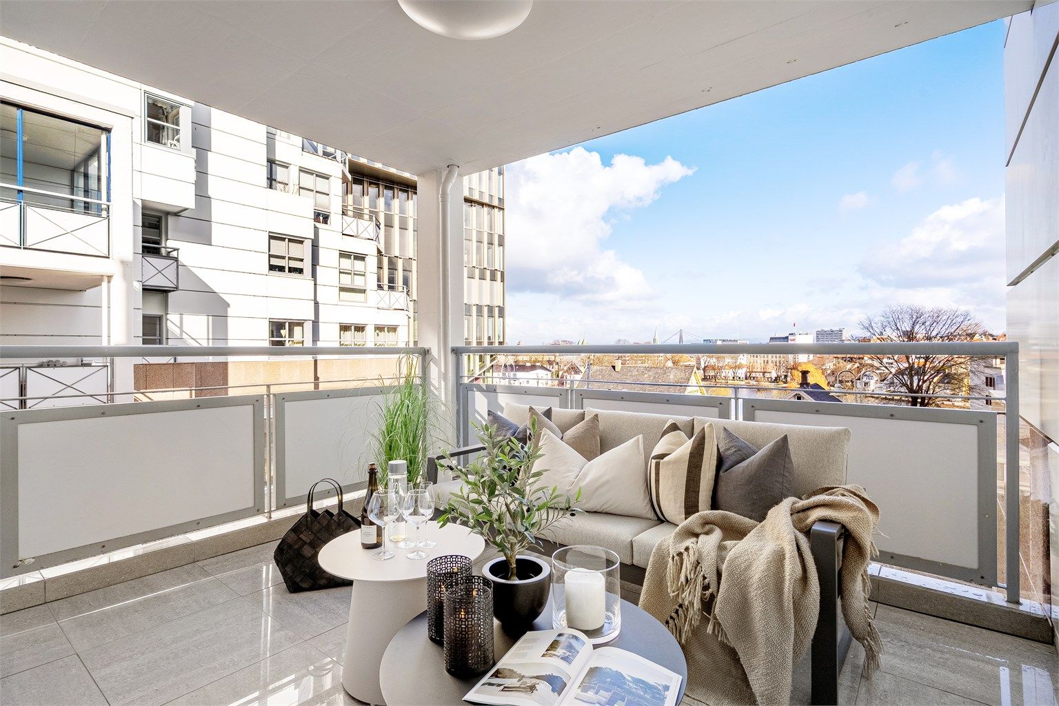 Overbygget balkong på 10 kvm.