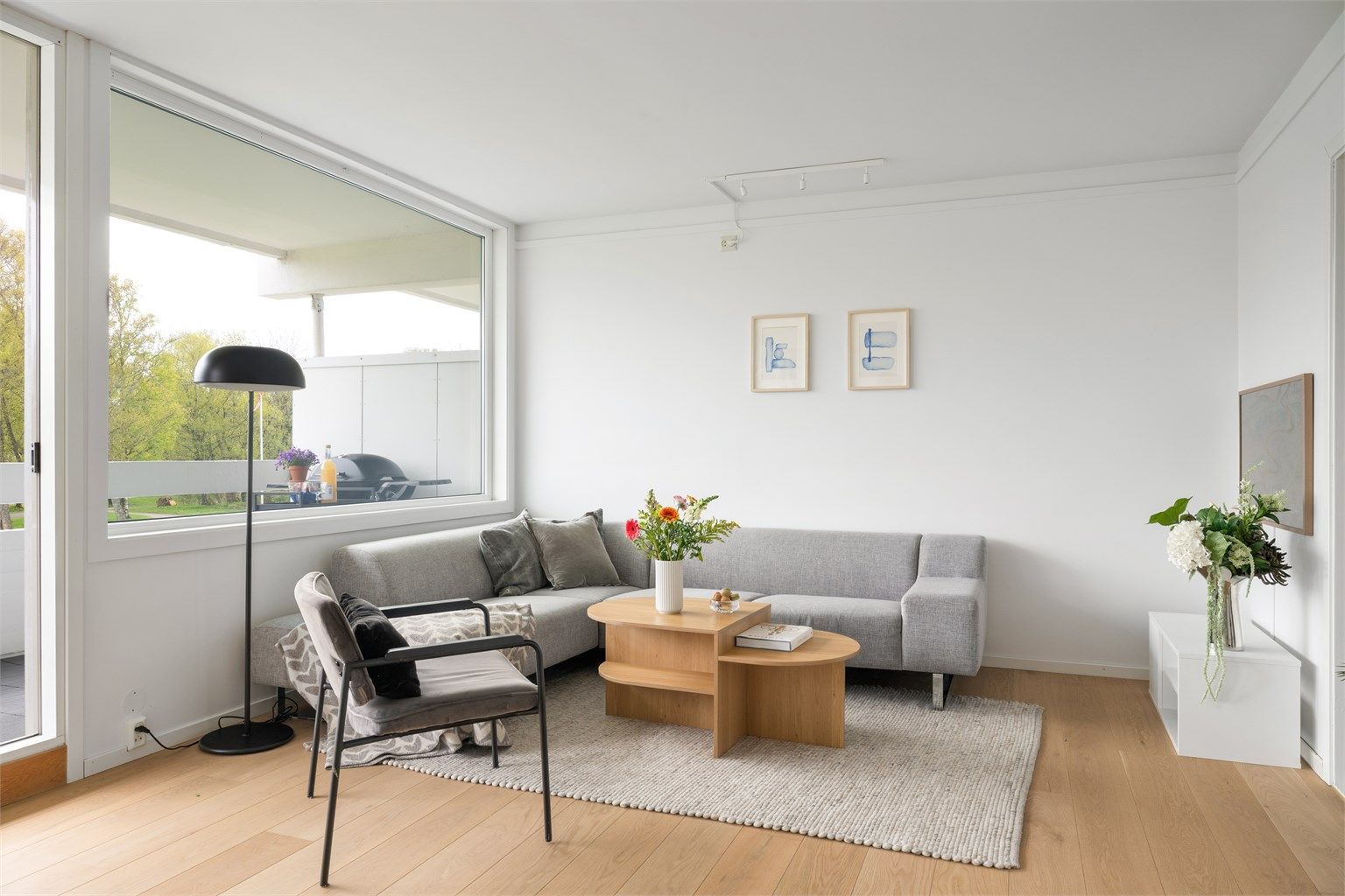 Plass til en større sofagruppe