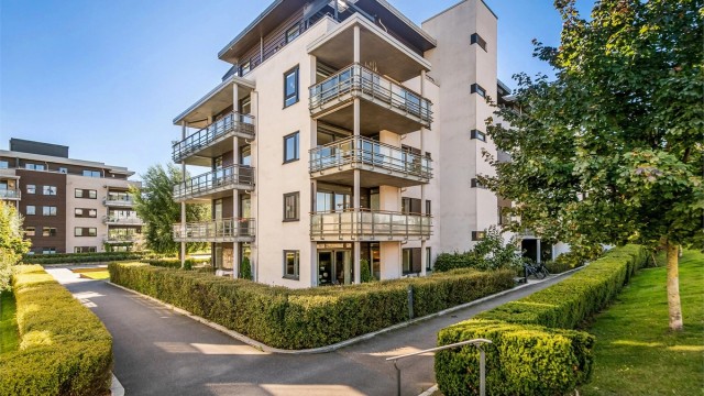 Pollen Boligsameie kjennetegnes av moderne arkitektur og velholdte fellesarealer
