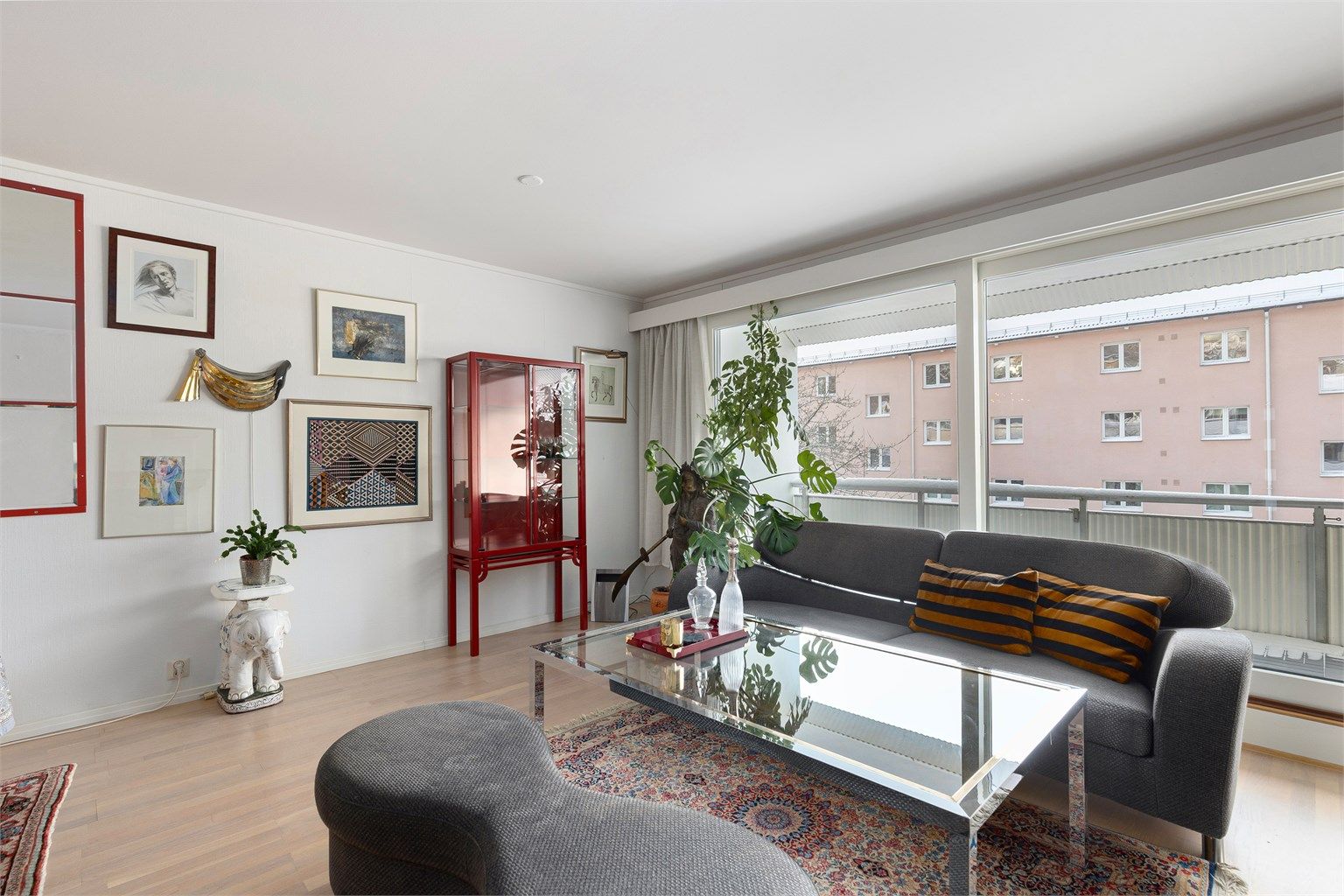 Et romslig og familievennlig rekkehus over tre plan. Foto: Petter Tanum/ Tanum foto