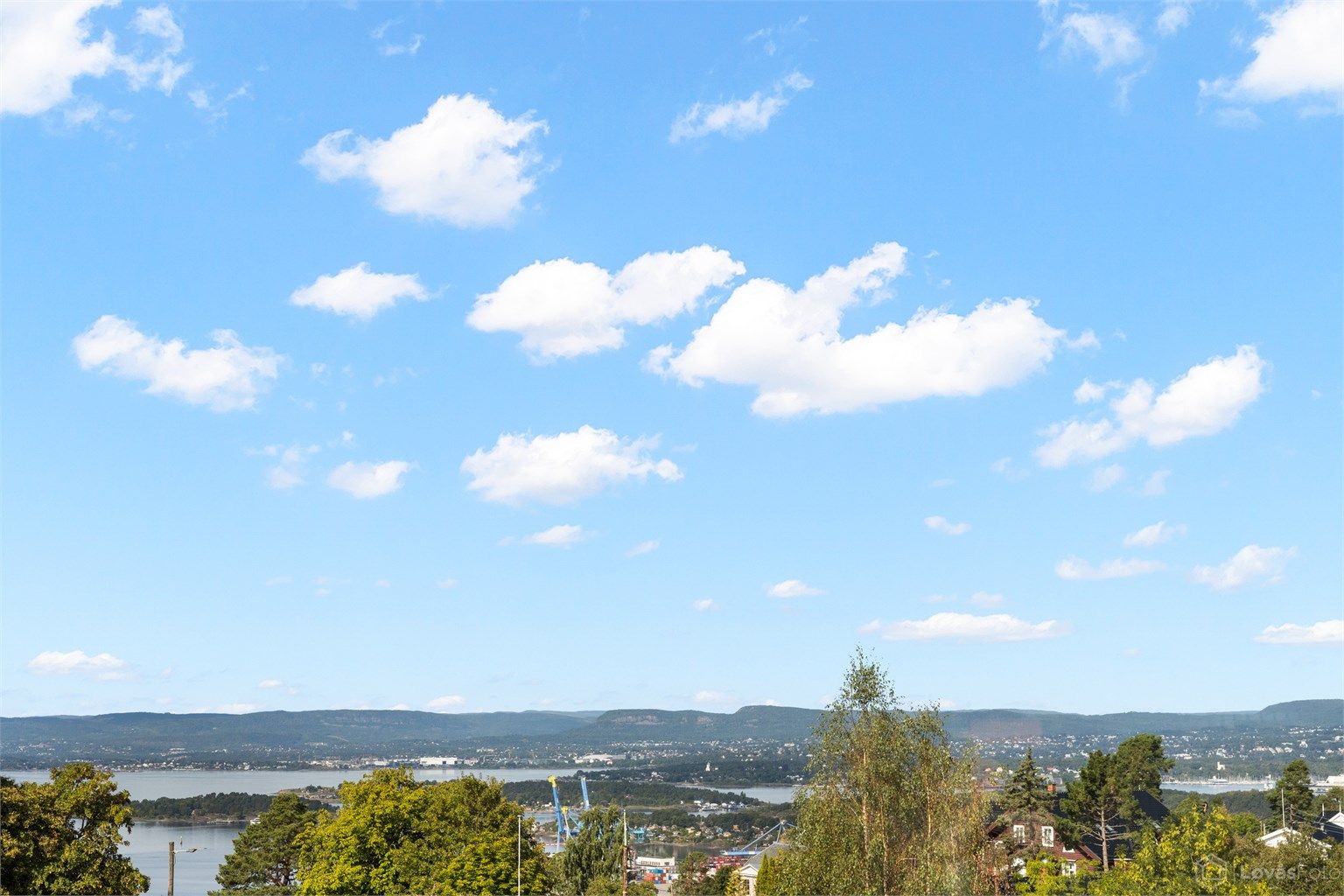 Flott utsikt mot Oslofjorden.
Foto: Løvås Foto