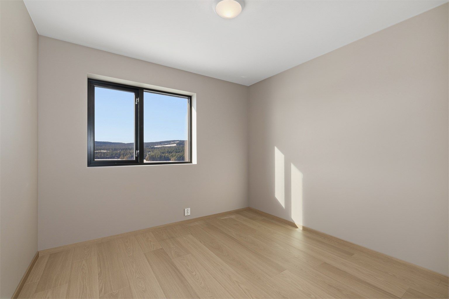 Soverom 2, beliggende i 1.etasje.