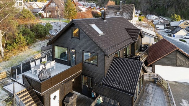 Dronebilde av fasade