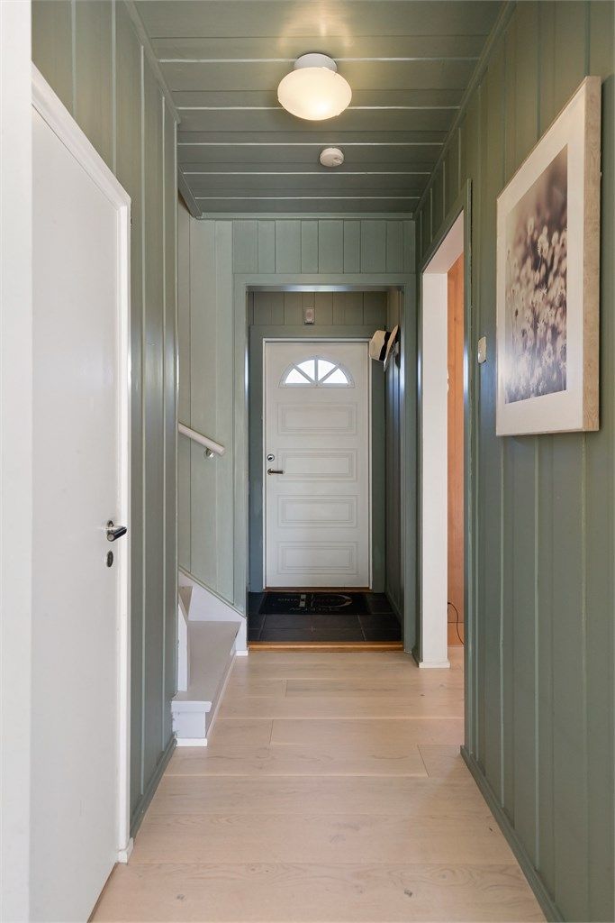 Trapperommet binder de tre etasjene sammen på en effektiv måte.