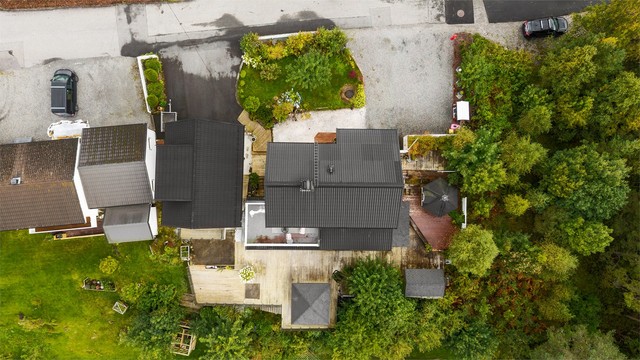 Dronebilde tatt fra fugleperspektiv