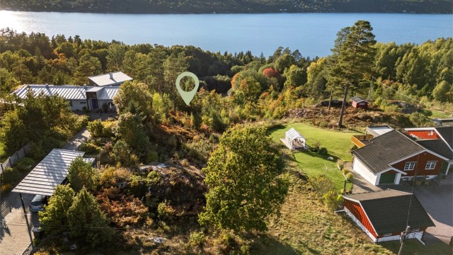 Velkommen til Rødstenveien 7A - bygg din egen drømmebolig i populære Rødstenveien på Svartskog - fotograf: Oh Shots