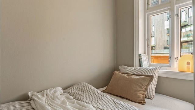 Soverom 2/trapperom. Ikke godkjent for varig opphold.