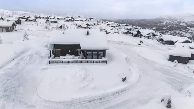 God intern beliggenhet med kort vei til toppen