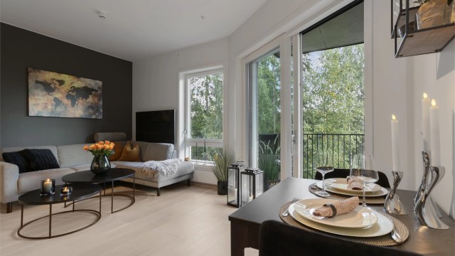 Skyvedør med 3-lags glass visker ut skillet mellom inne og ute.