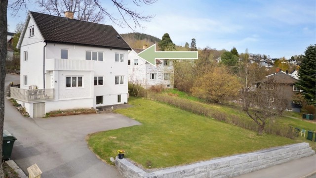 Eiendommen på attraktive Åskollen består av en hoveddel i 2. etasje og en egen hybel i loftetasjen, som gir fleksible bruksmuligheter.
Foto: Ole Thoresen