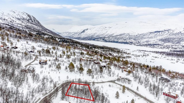 Velkommen til Brandhaugdalsvegen 45 - og denne idylliske hyttetomta i landlige og rolige omgivelser på Gjelhaugen i Oppdal!
Foto: Harald Wanvik v/Interiørfoto