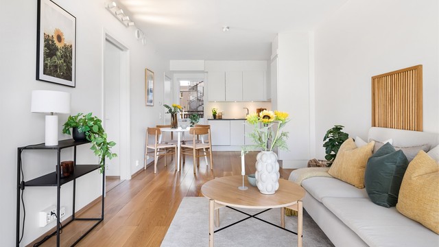 Leiligheten har vannbåren gulvvarme og balansert ventilasjon