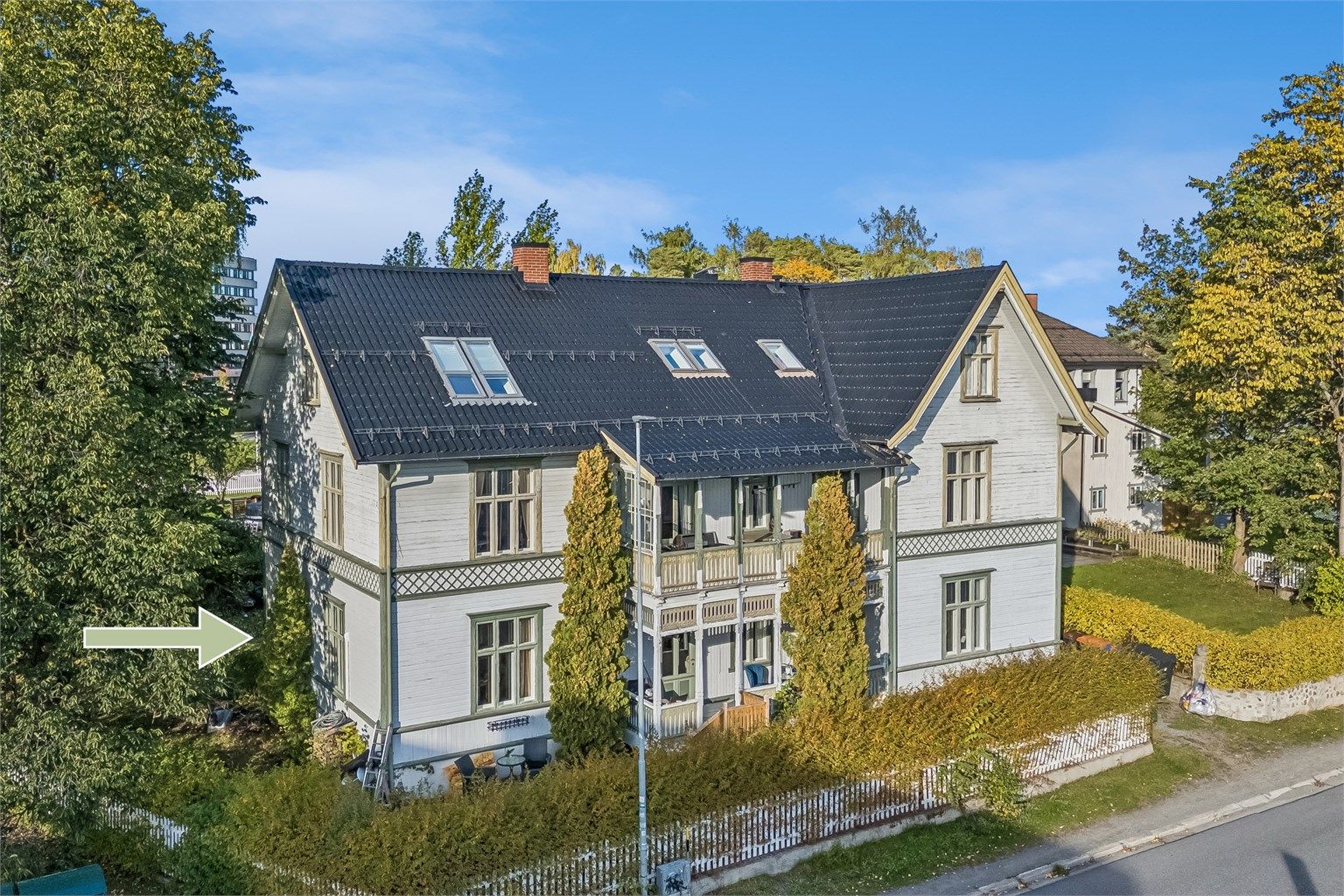 Velkommen til St. Olavs gate 60 - Stor eierleilighet i 1. etasje i eldre, sjarmerende villa. 