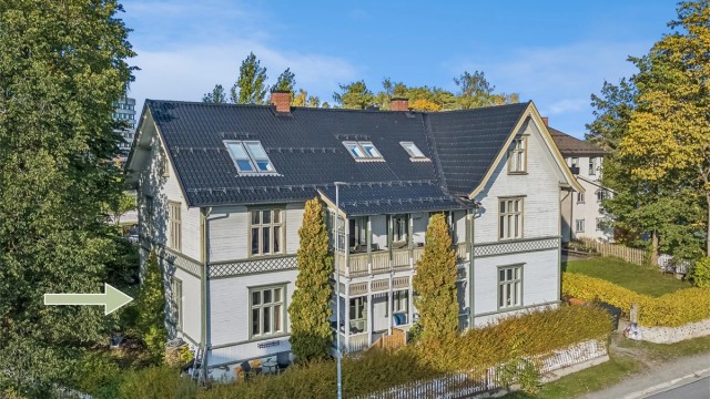Velkommen til St. Olavs gate 60 - Stor eierleilighet i 1. etasje i eldre, sjarmerende villa.