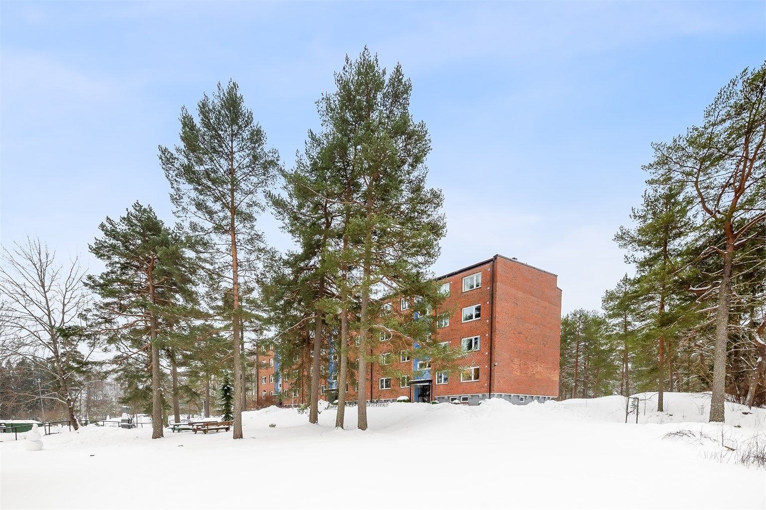 Bølerskogen Borettslag II består av 340 andelsleiligheter og har velholdte fellesområder.