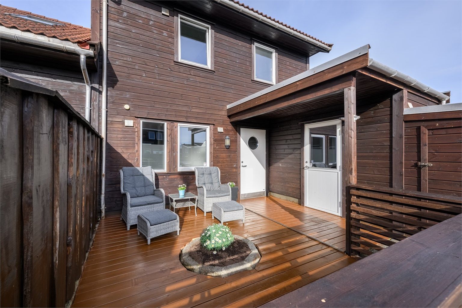 Velkommen til Engrappstubben 34 Presentert av Ola Sirevåg v/Krogsveen Jæren (Foto: Trusl Schaal)