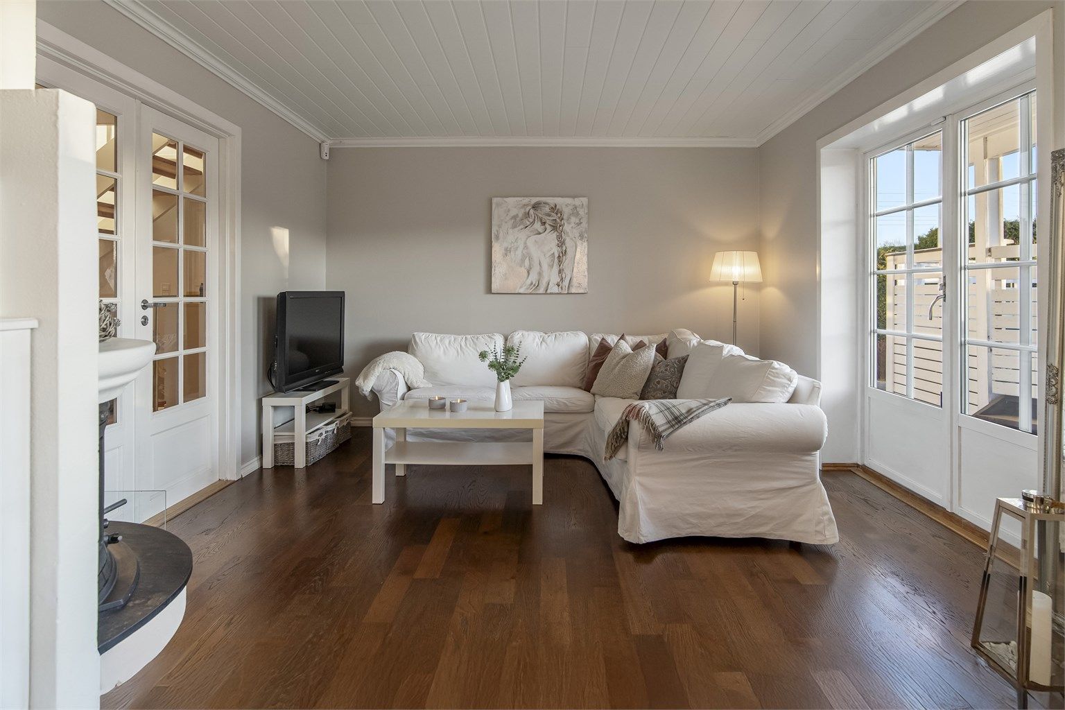 Lyst og trivelig innredet enebolig med en praktisk planløsning 