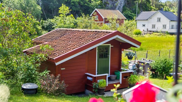 Frittstående bod, oppgradert i flere omganger frem til 2024.