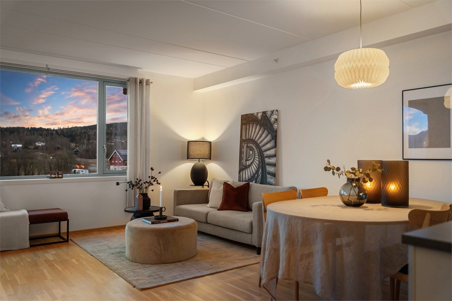 Flott beliggende 3-roms seniorleilighet (65+) i rolige og landlige omgivelser, med kort vei til koselige Bærums Verk. Foto: Zovenfra