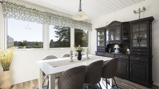 Eget område for spisebord og stoler