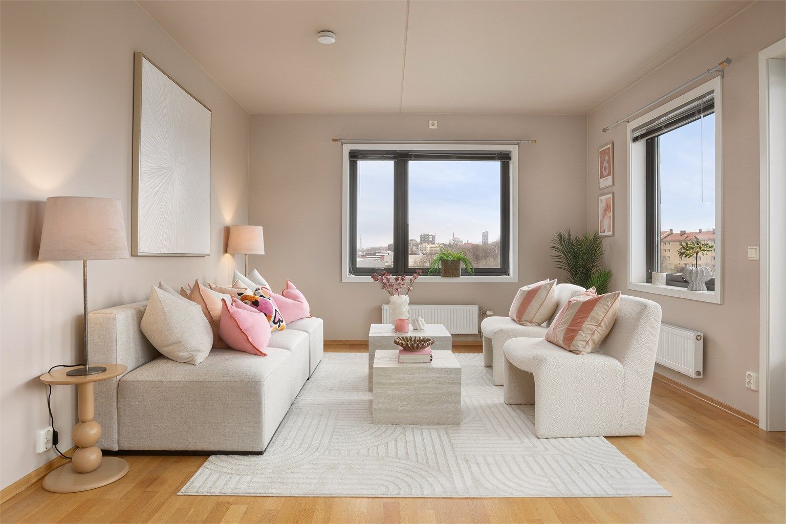 God plass til sittegruppe og tv-benk 